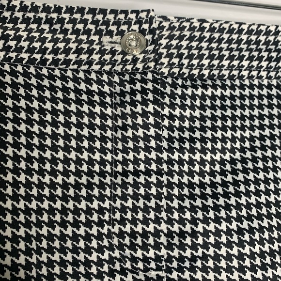 Izod Perform Black and White Houndstooth Print Golf Skort Size 8 - Picture 3 of 13